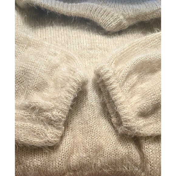 A New Day Fuzzy Crew Neck Sweater Women's Small Winter White Fluffy Soft - Picture 6 of 6